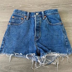 Levi shorts